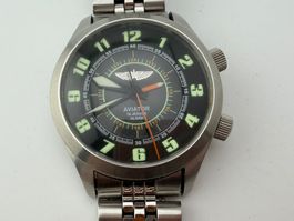 AVIATOR alarme mécanique homme/ Handaufzug läuft mit Wecker