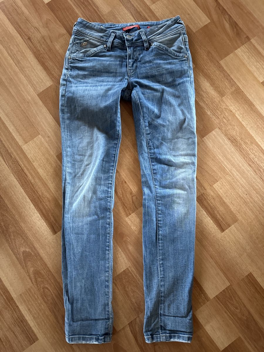 Jeans: STAFF Jeans Gr. 25  Model: Sofia – Usato da St. Gallen venduto da mai_zpt7