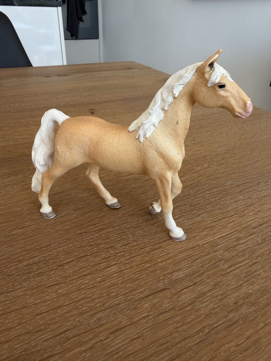 Schleich Giocattoli: Schleich American Saddlebred Stute – Usato da Uznach venduto da Player6
