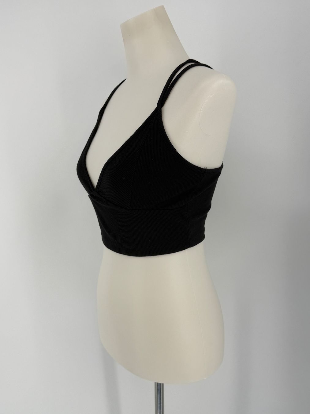 Shein Top: Crop Top gerippt Gr. M von Shein – Usato da Auenstein venduto da moin. 1