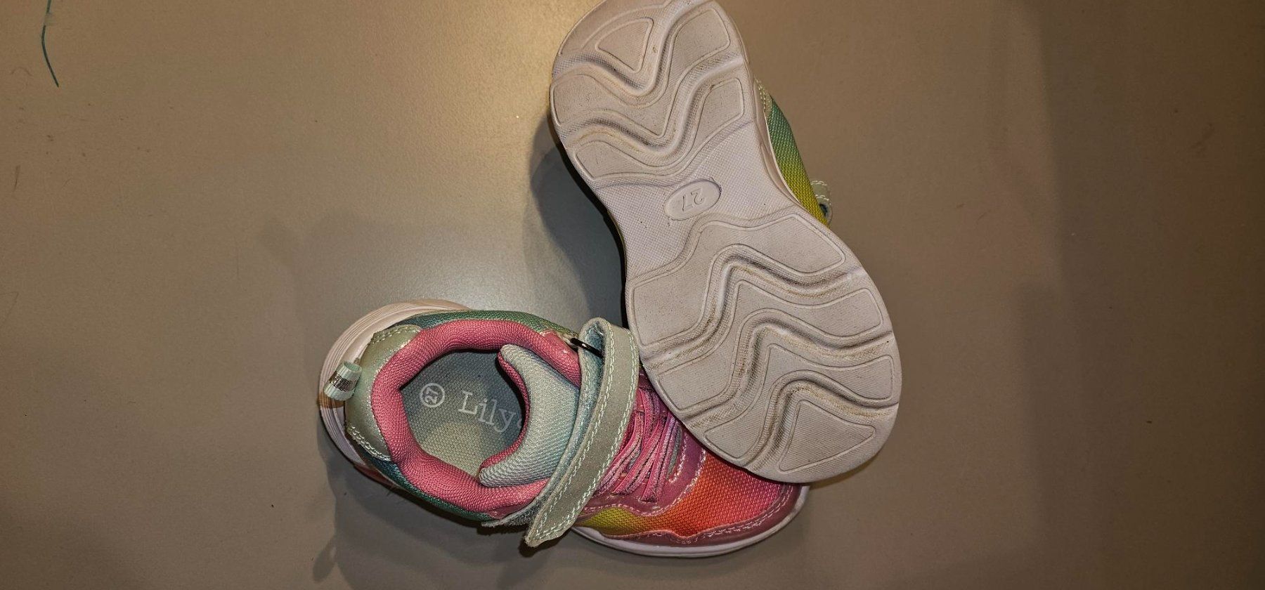 Scarpe per ragazze: Kinderschuhe – Usato da Azmoos venduto da Jadejo 1