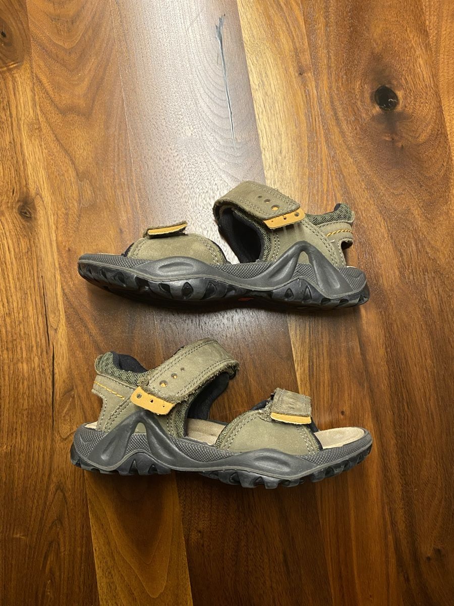 Scarpe per ragazzi: Kindersandalen, Marke Elefant, Grösse 26 – Usato da Baar venduto da tan_z8zm 1