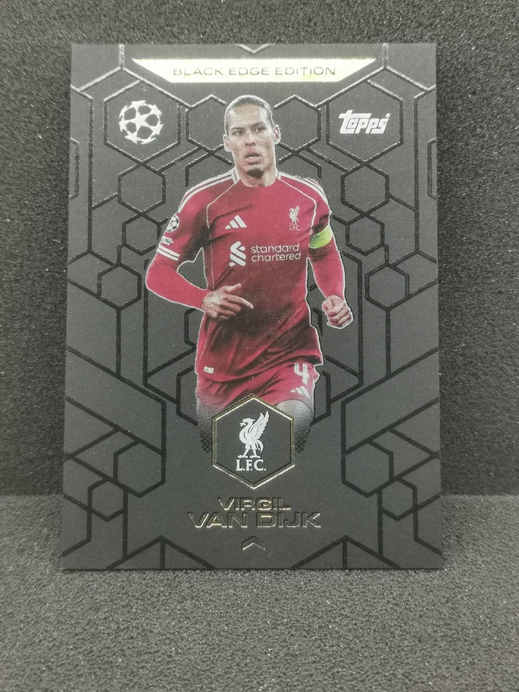 Topps Carte collezionabili: Match attax 2025 /26 Virgil Van Dijk Black Edge  – Usato da Einsiedeln venduto da sza_588x