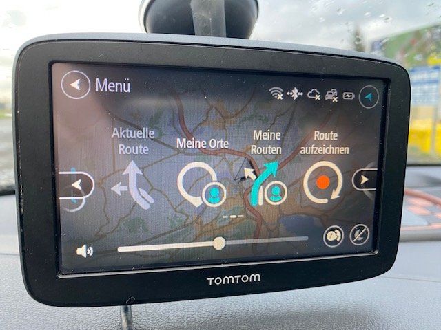 Tomtom Navigationsgeräte: TOMTOM GO  BASIC – Gebraucht aus Emmen von dulibal07 7