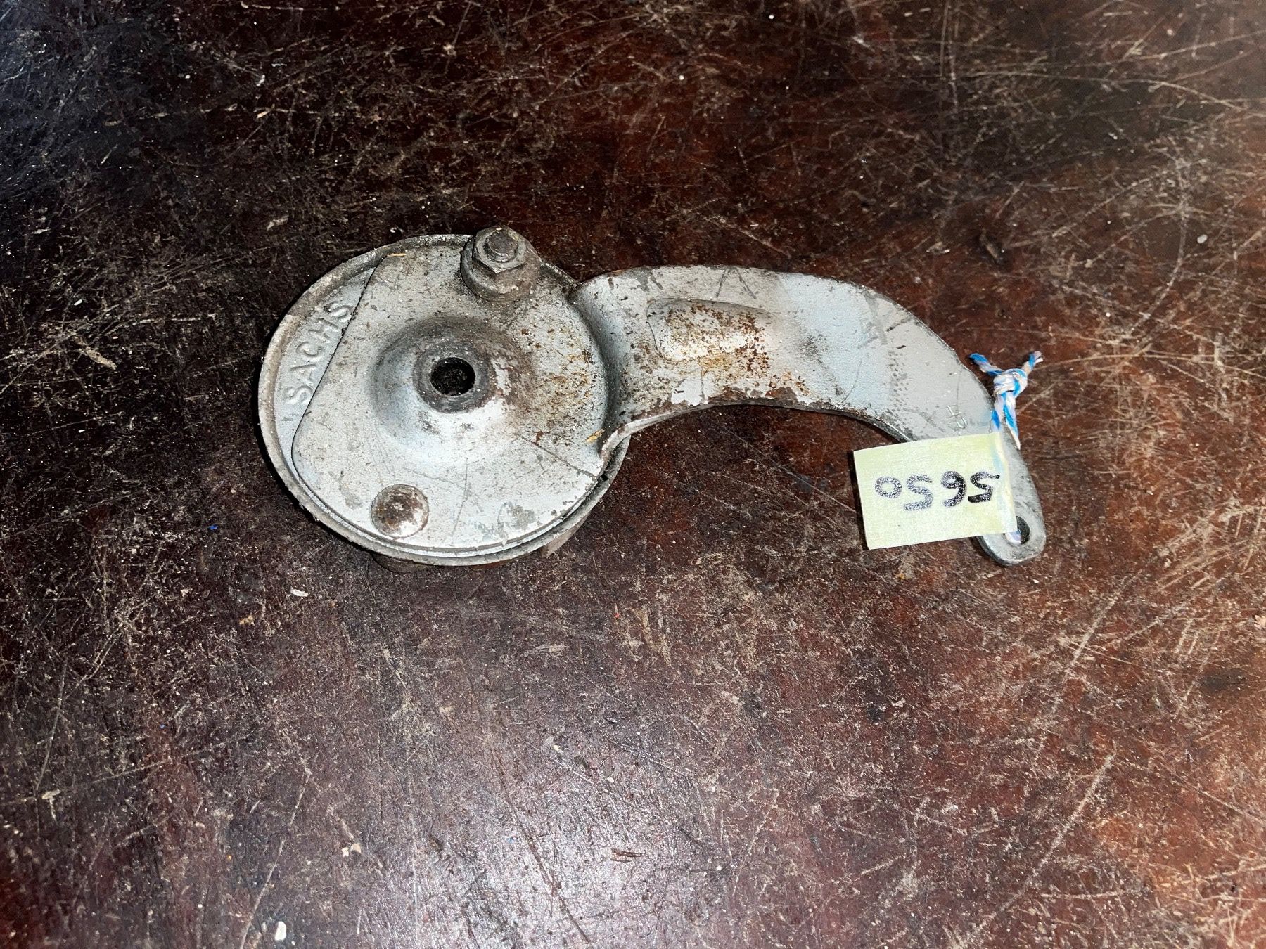 Sachs Parti ricambio per ciclomotori: Sachs Mofa Rücktritt Bremsankerplatte – Usato da Fahrni b. Thun venduto da berger_tuning34 1