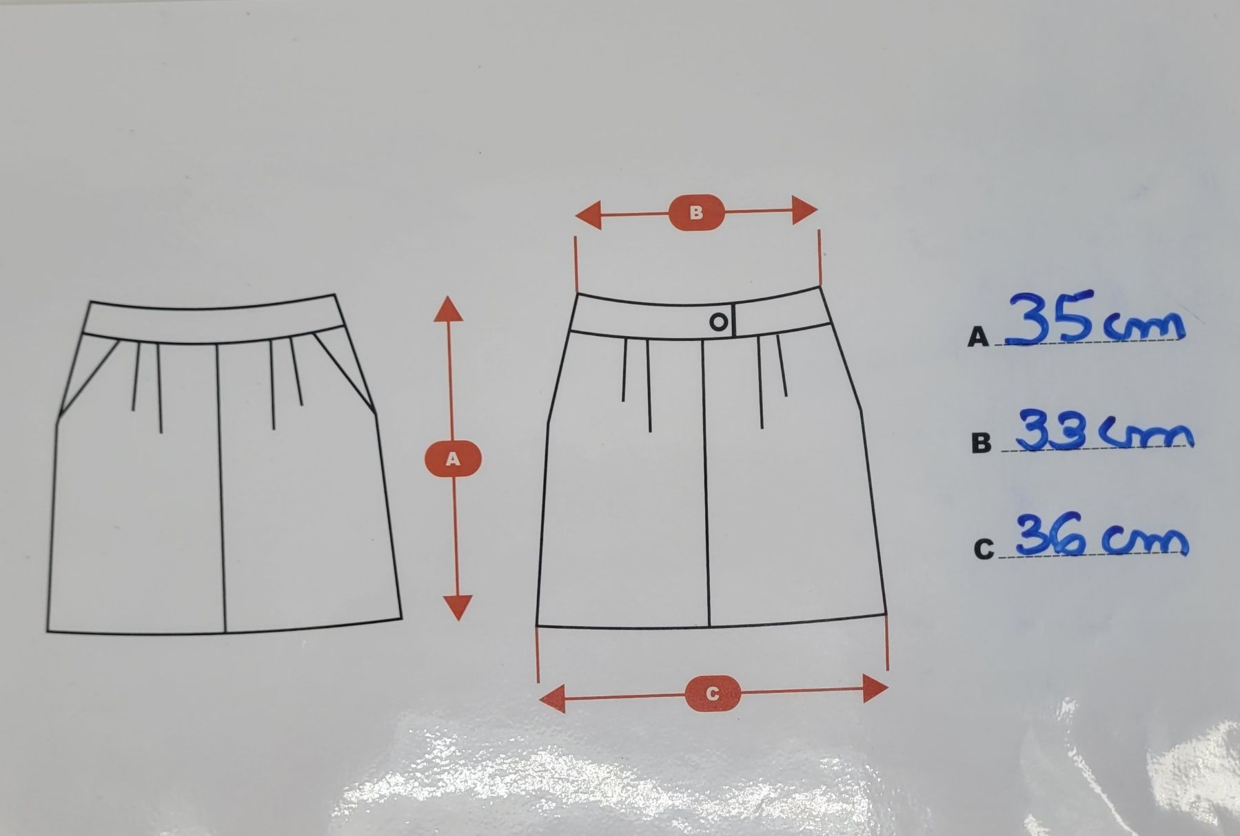 Gonne: JUPE Noir et Blanche taille XS/S – Usato da Lausanne venduto da PlusValue_Lausanne 3