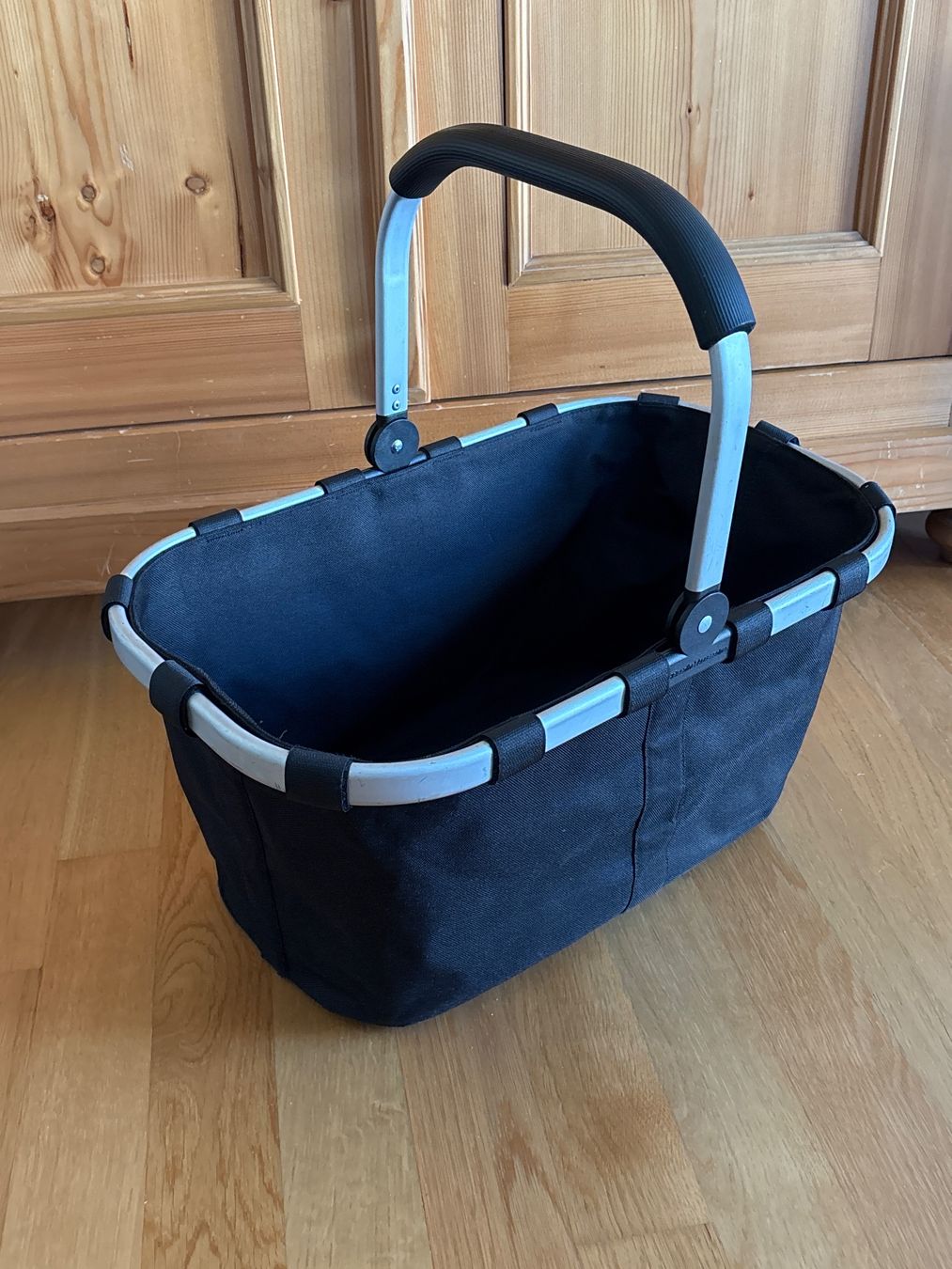 Reisenthel Altro per la casa: Einkaufskorb Faltbar Carrybag – Usato da Luzern venduto da Sontru