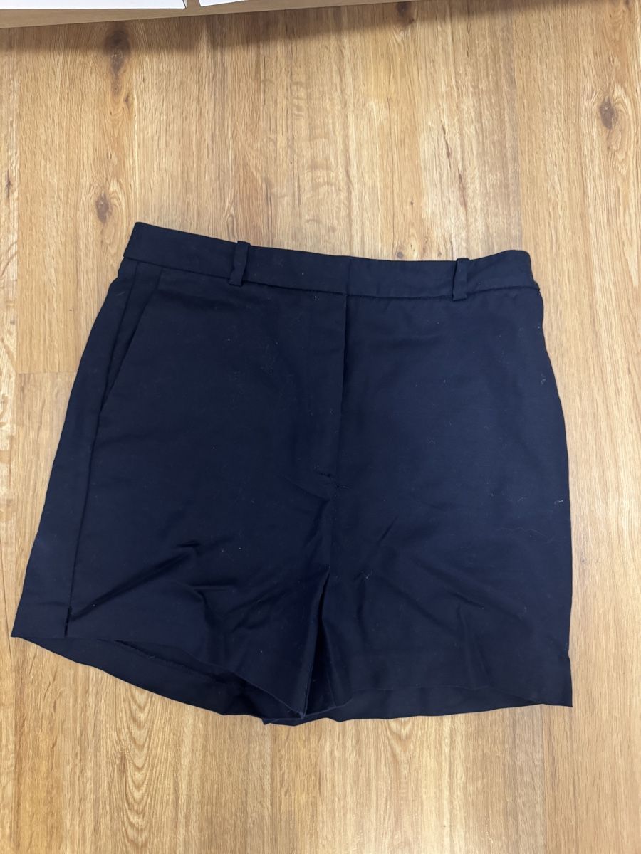 Zara Pantaloni: Zara Shorts, Dunkelblau, Grösse S – Nuovo (secondo la descrizione) da Lachen SZ venduto da nathiisch