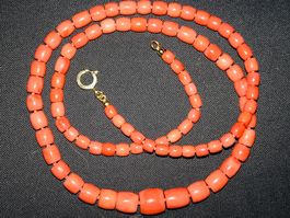 Spectacular Red Orange Coral Rare Barrel Shaped 18k YG Clasp