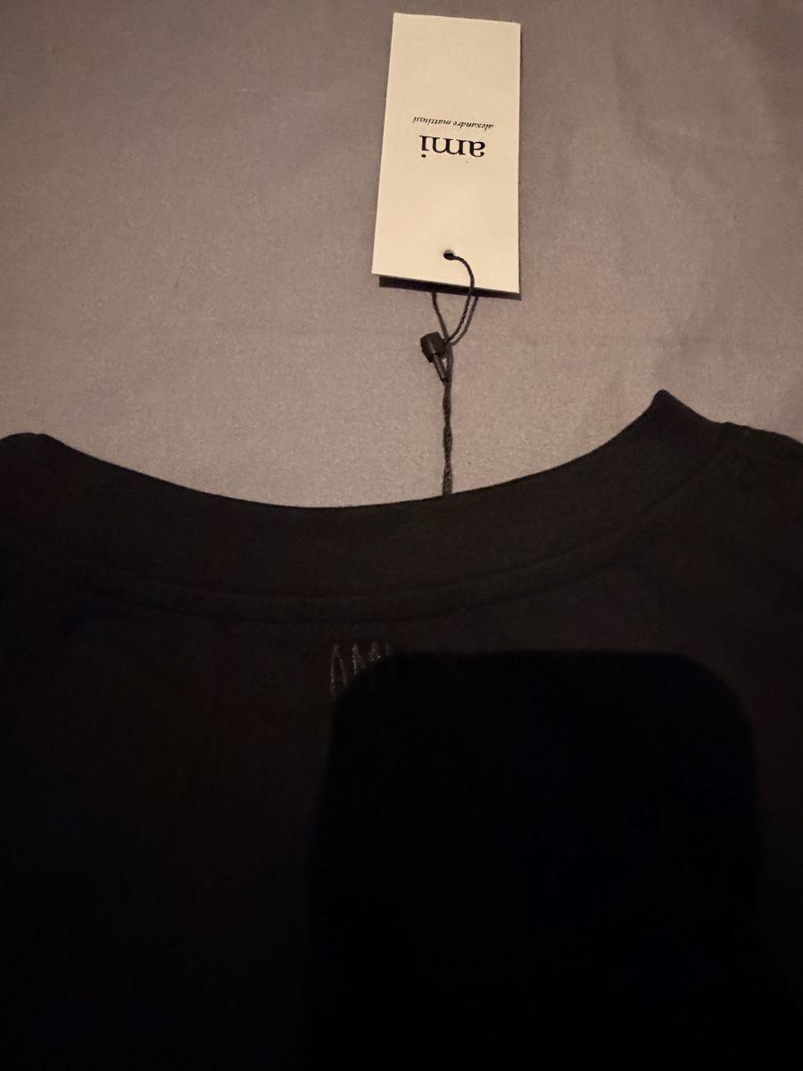 T-shirt: T shirt Ami – Nuovo (secondo la descrizione) da Thônex venduto da Mr_xxv 3
