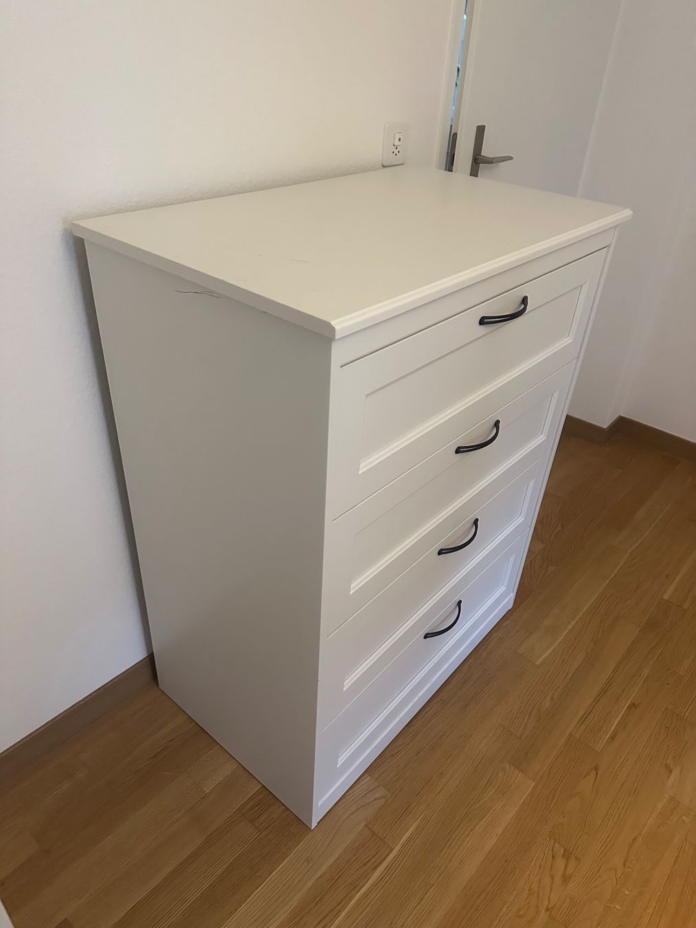 Ikea Commodes: Kommode Ikea SONGESAND gebraucht – D'occasion à Zürich par Gregory95 1