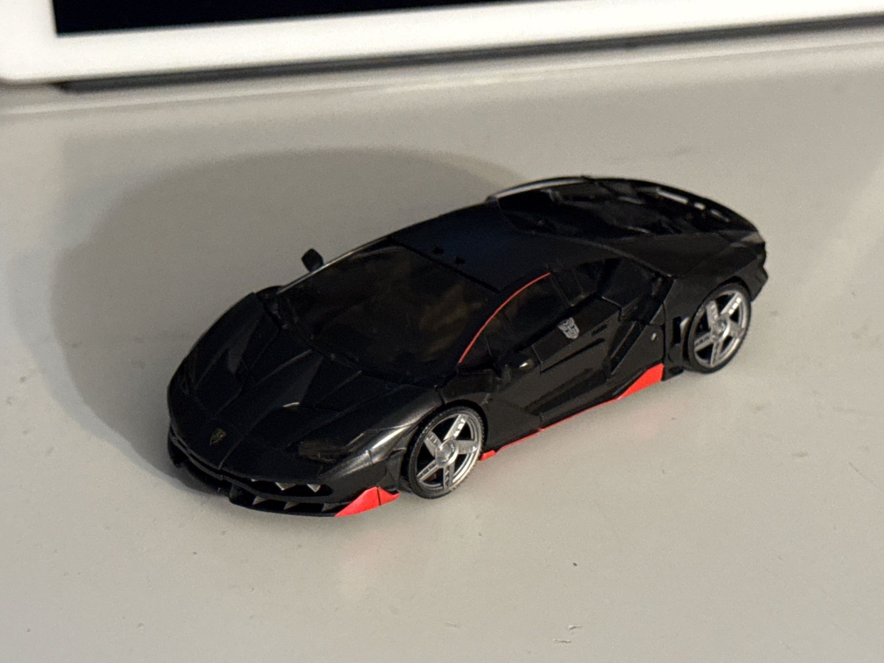 Hasbro Statuette: Transformers: Autobot Hot Rod Lamborghini Hasbro – Usato da Allschwil venduto da meeresperle 3