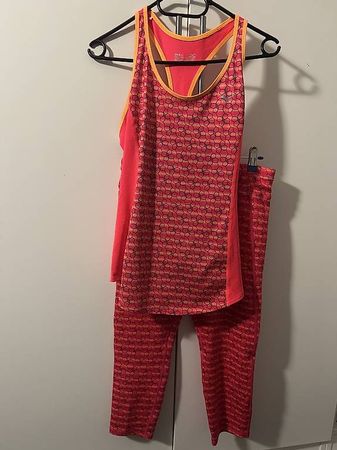 Completo sportivo da donna mizuno