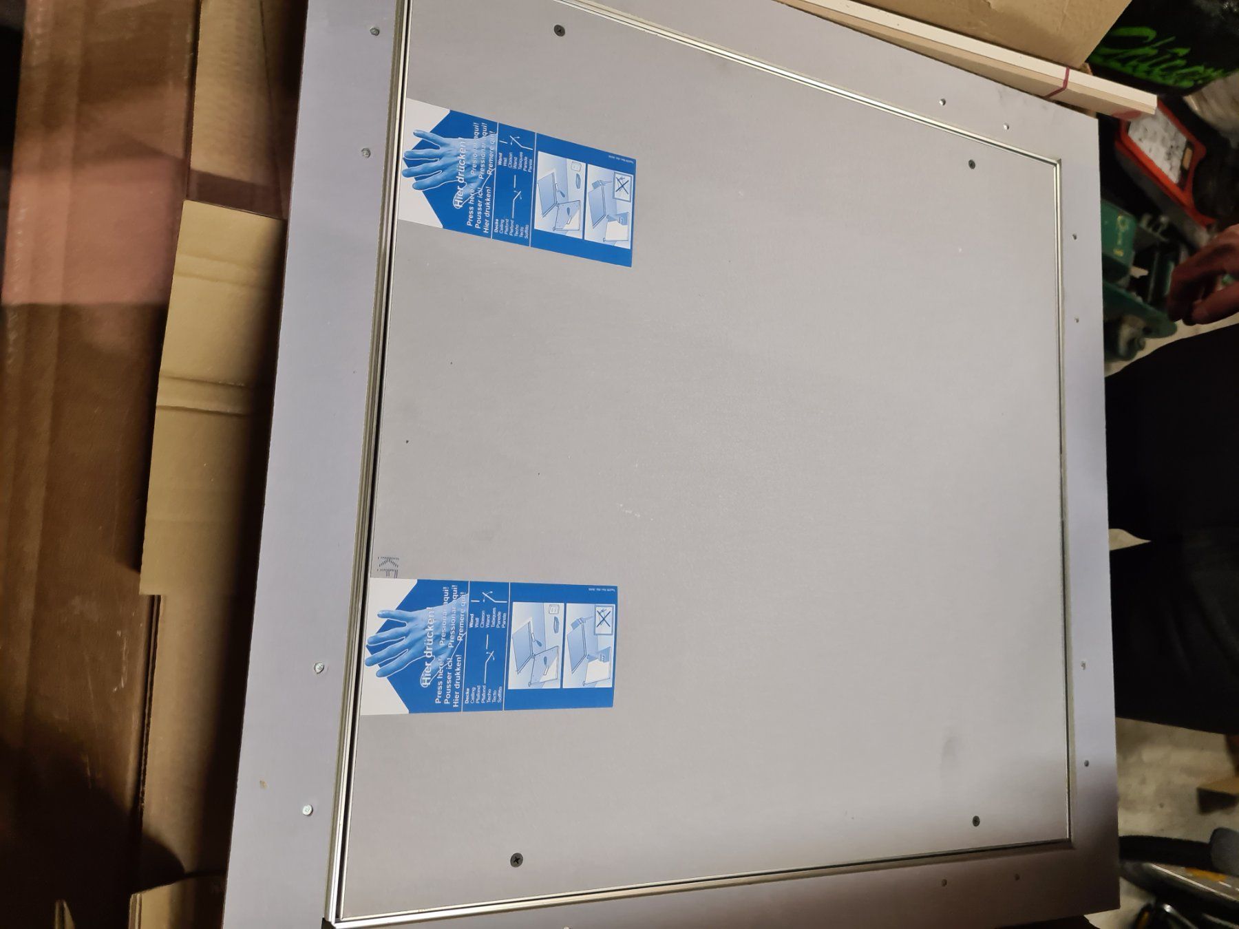 Box da tetto: Revisionsklappe F-TEC/ ACCESS PANEL – Nuovo (secondo la descrizione) da Fischbach-Göslikon venduto da Emanuel.Bardhi 3