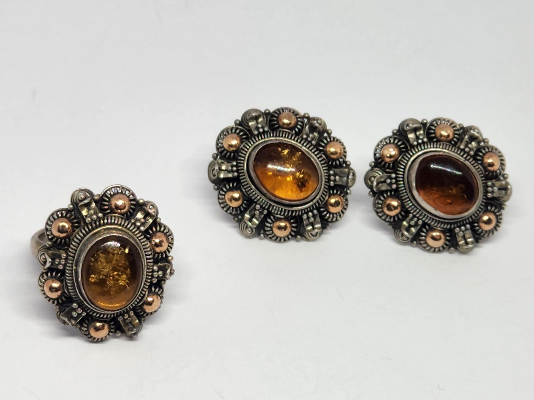 Sonstiger Schmuck: Schmuckset: Ring und Ohrstecker mit echten Bernstein – Gebraucht aus St. Gallen von GIULESGG 2