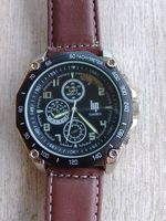 Montre neuve pour homme