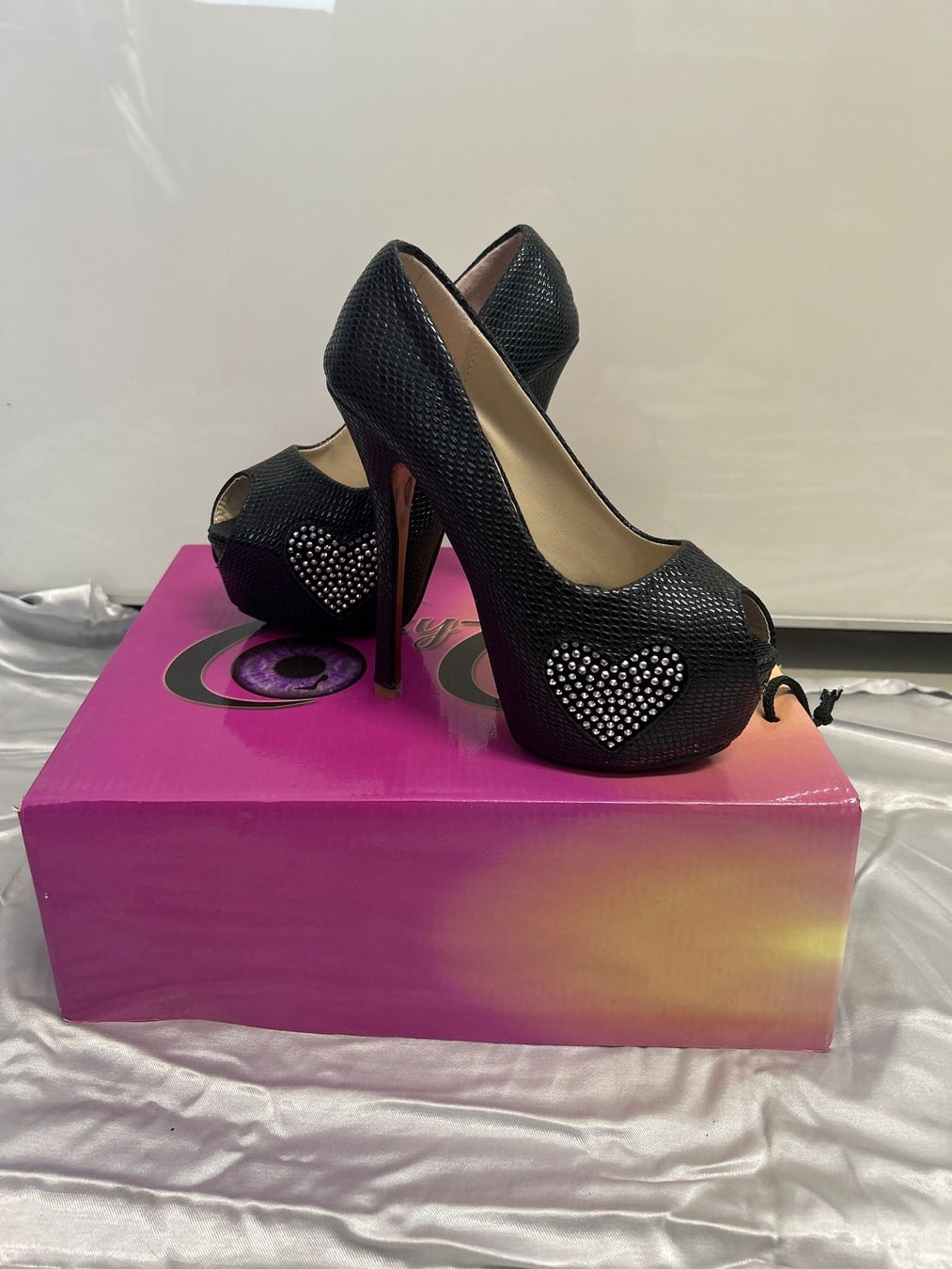Damenschuhe: Plateau Pumps Gr 34 Neu – Neu und originalverpackt aus Regensdorf von Spyke55
