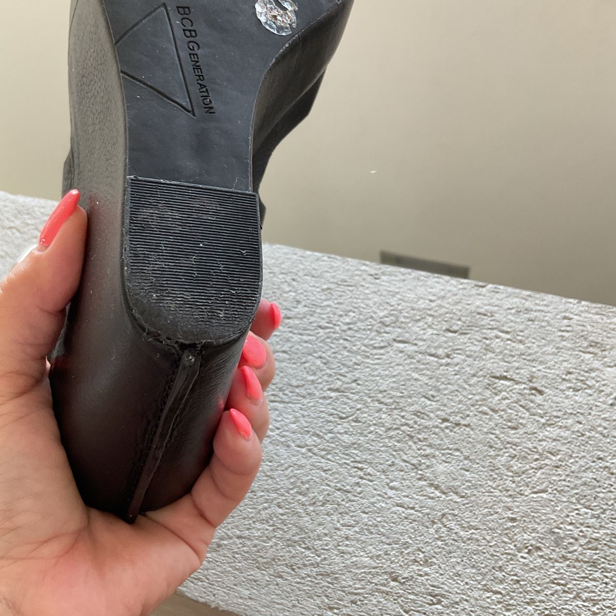 Damenschuhe: Sandales compensées BCBG Generation noires - Taille 37! – Gebraucht aus Villarepos von Sglobule 7