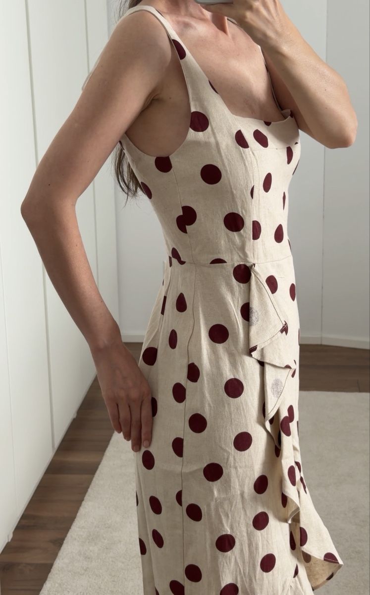Zara Robes: Zara linen dress  – Neuf avec emballage d'origine à Paradiso par viorea 3