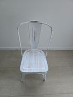 4 chaises en métal esprit industriel vintage
