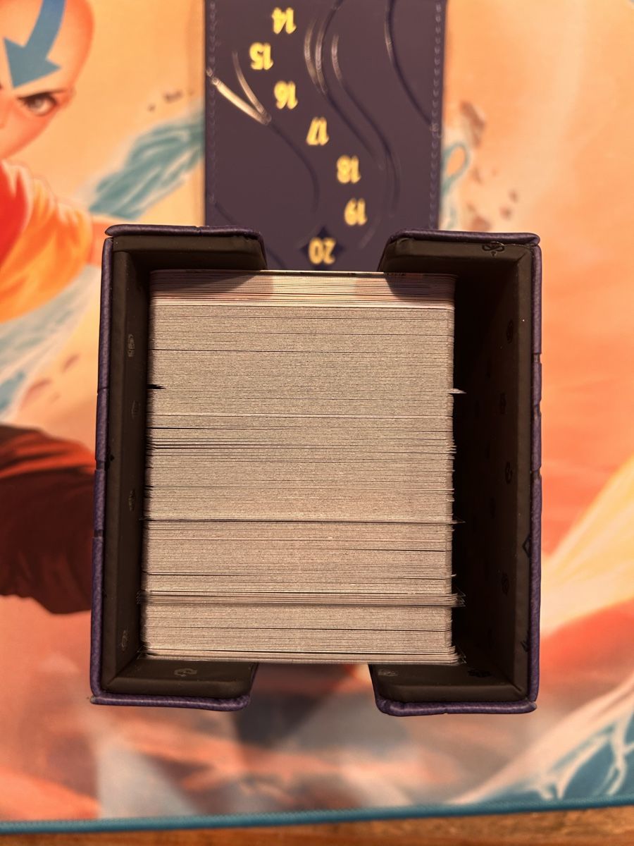 Disney Carte collezionabili: Disney Lorcana Wilds Unknown Random über 200 Karten EN  – Nuovo (secondo la descrizione) da Egnach venduto da SamC999 1