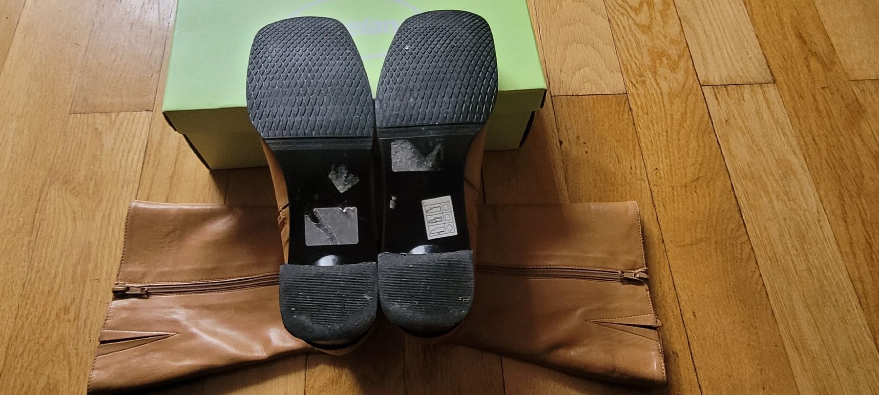 Scarpe da donna: Everybody Stifelletten – Usato da Basel venduto da Da-vid3 2