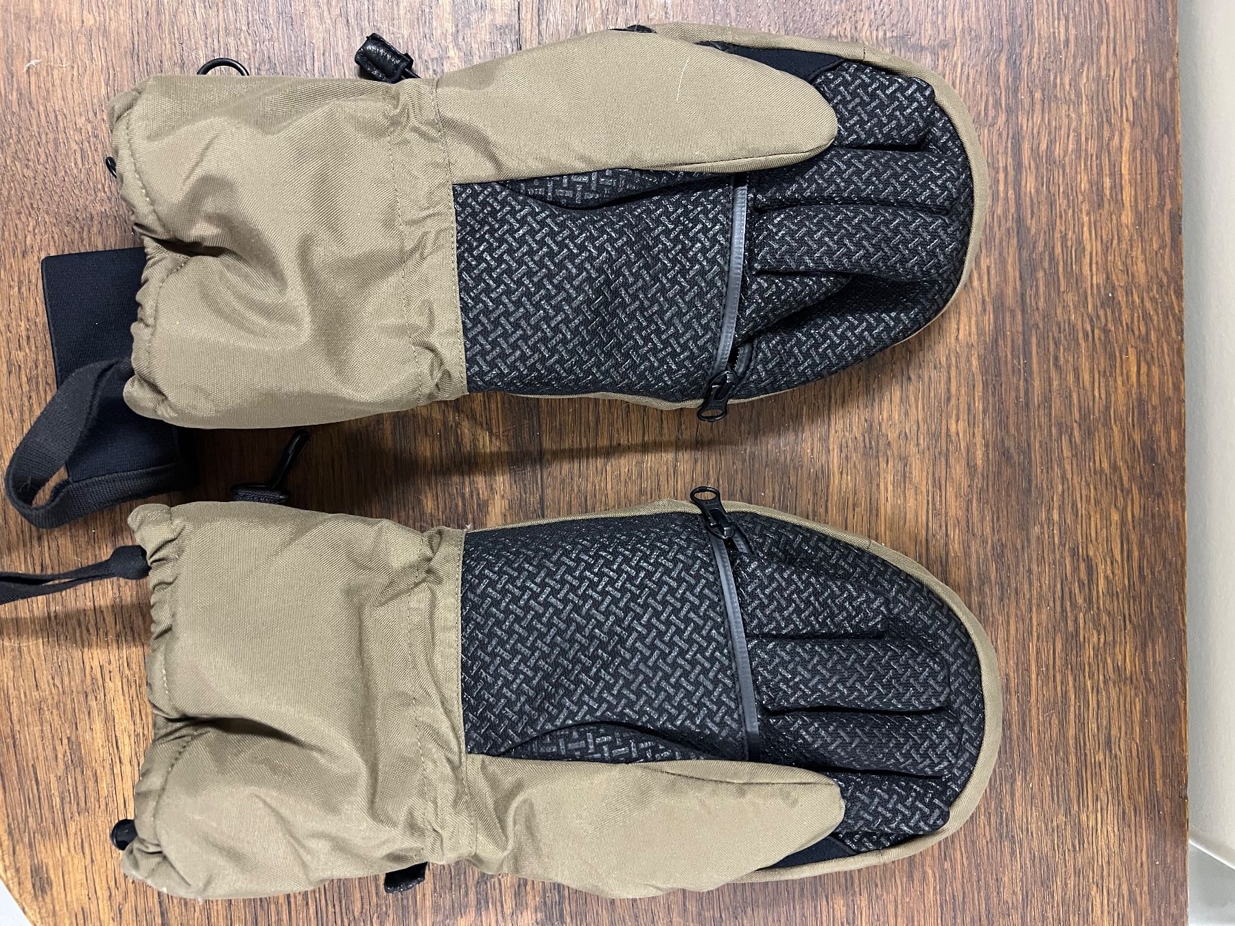 Armée suisse Autres accessoires hommes: Militärhandschuhe – Neuf (Voir description) à Eglisau par jan_fct6 1