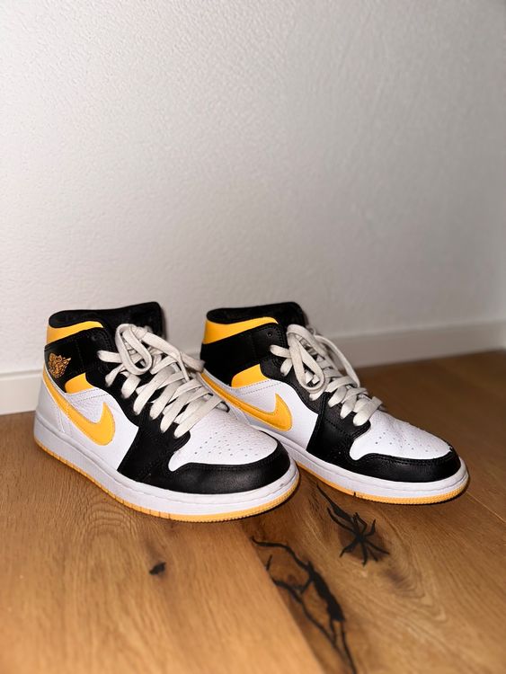 laser orange black jordan 1