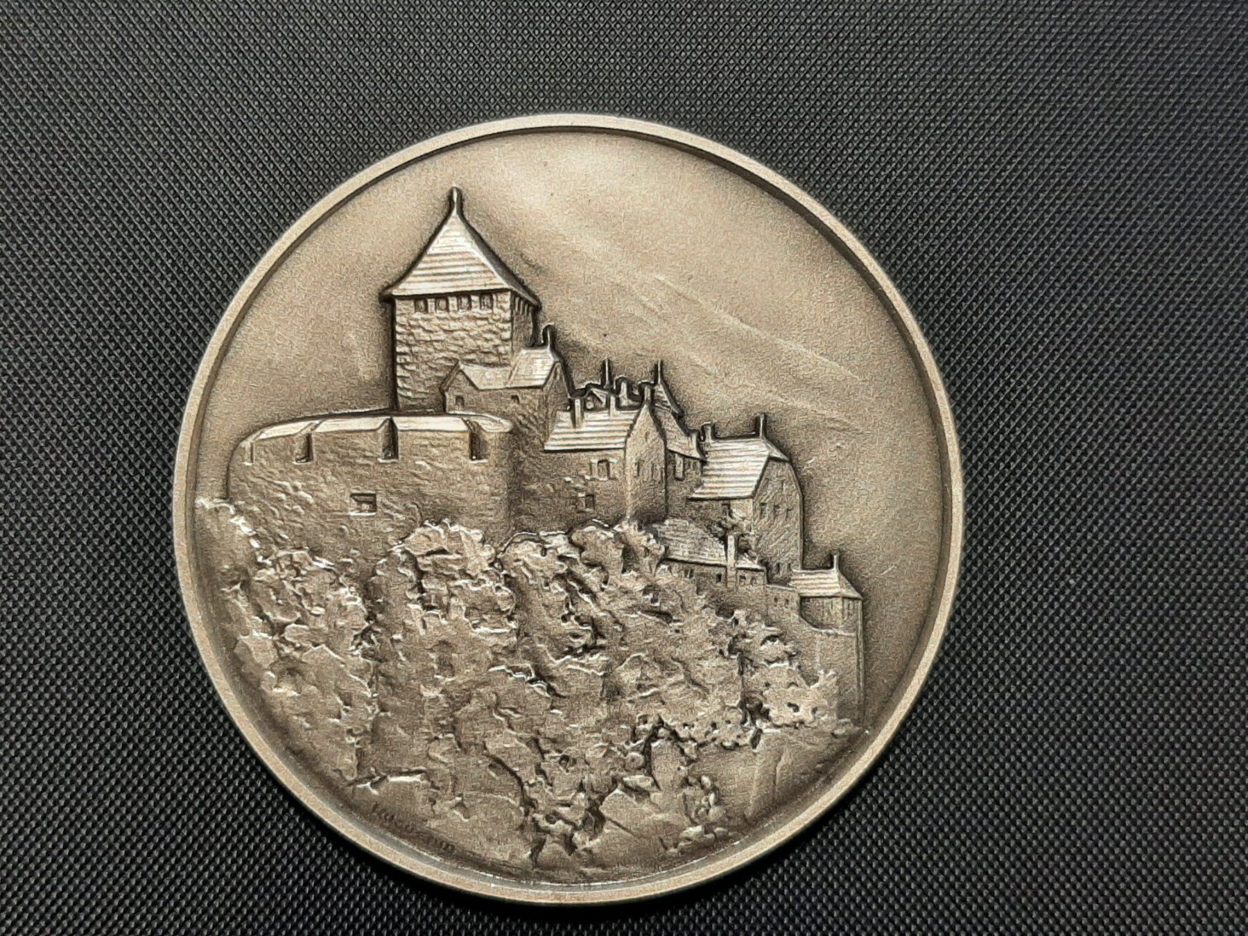 Medaglie: Medaille Lichtenstein, 1982 – Usato da Bern venduto da maximus365