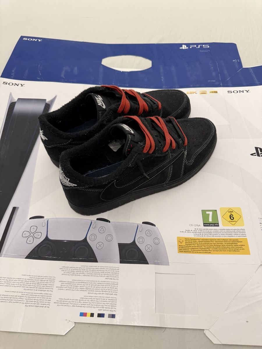 Nike Herrenschuhe: Travis J1 – Neu (gemäss Beschreibung) aus Chur von sil_v7n6 3