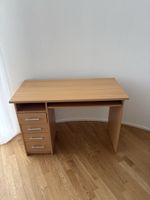 Petit bureau fonctionnel 