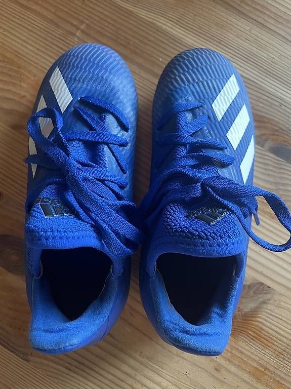 Schuhe für Jungen: Nockenschuhe 28 Adidas Versand OK – Gebraucht aus Jona von tukan80 1