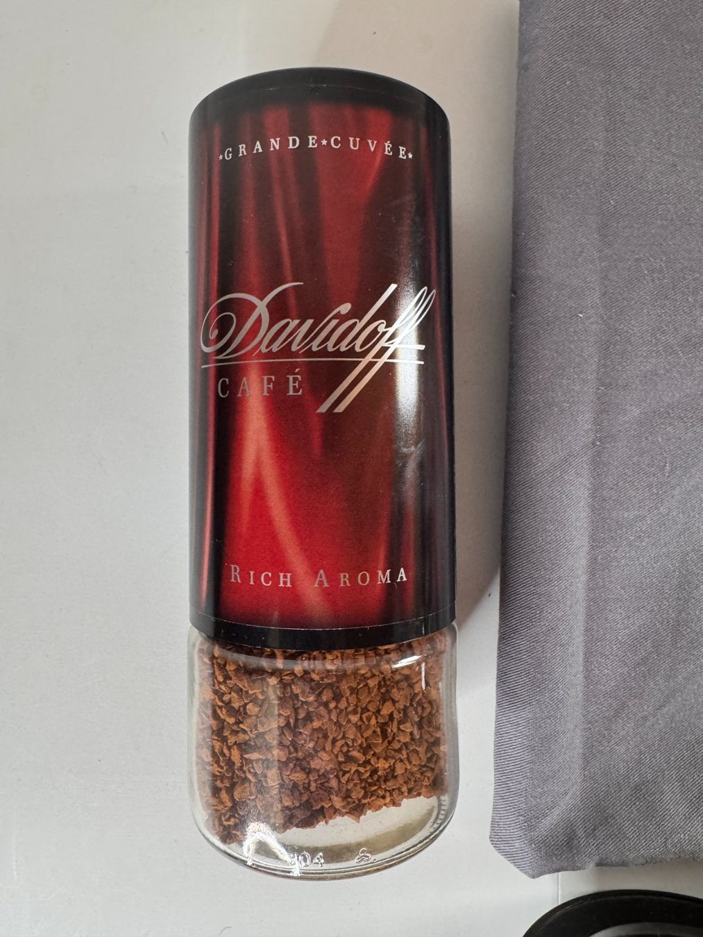 Davidoff Humidor per sigari: Davidoff Café Set - 4x Dose & Schürze - 90er/2000er – Usato da Büren SO venduto da Handelsvermittlung 2