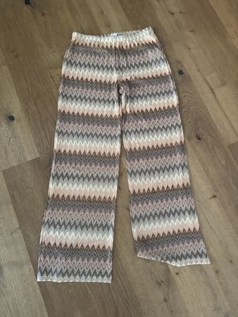 Leichte Sommer Hose gestreift Grösse L TOP Zustand