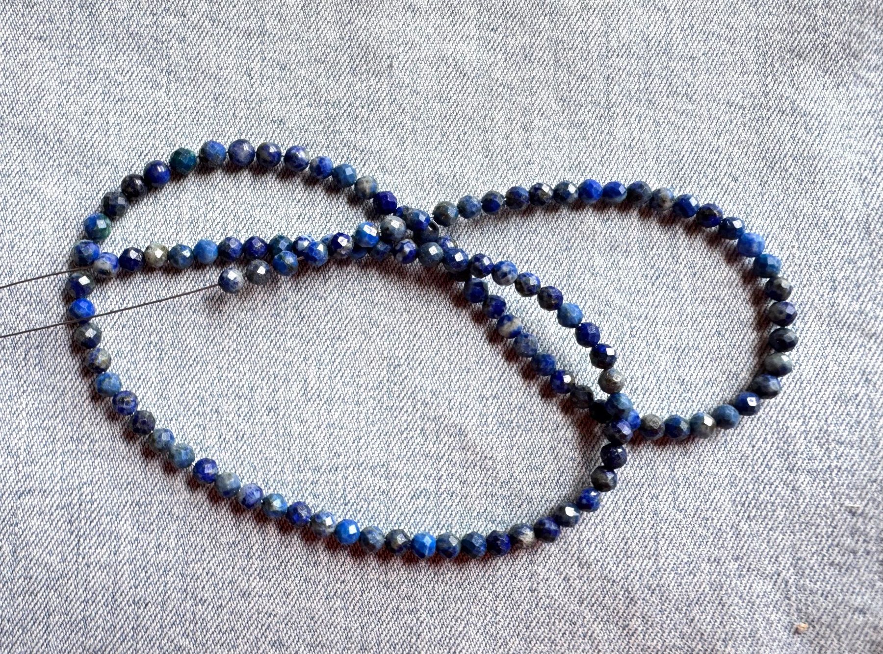 Catenine: Lapis Lazuli  facettiert  Strang    4mm      auf Flexdraht – Nuovo e nell'imballaggio originale da Leuggern venduto da gemshow 6