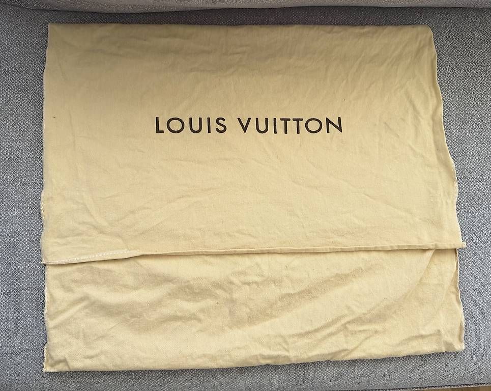 Borse: Louis Vuitton Dustbag – Usato da Niederwangen BE venduto da fur_p6fq