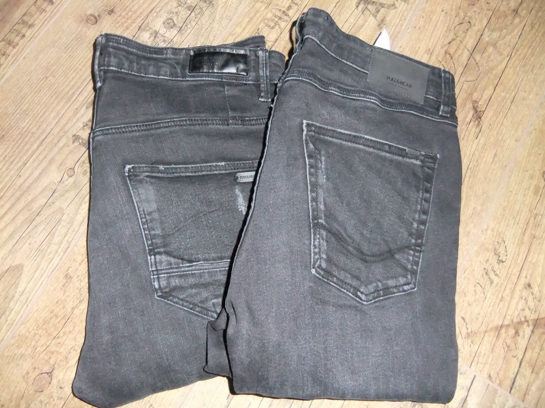 Pull&Bear Jeans: 2 Jeans Pull&Bear Gr. 42/32 – Gebraucht aus Schleitheim von cabrio58