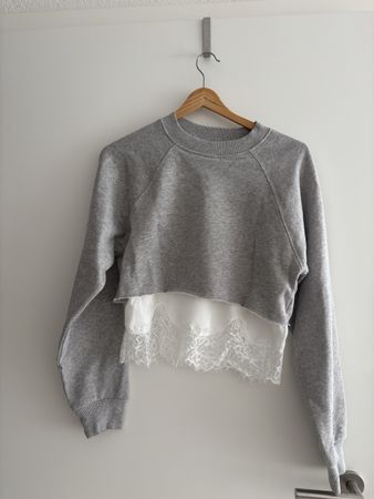 Zara Sweatshirt mit Spitze, grau, Gr. S - Top Zustand!