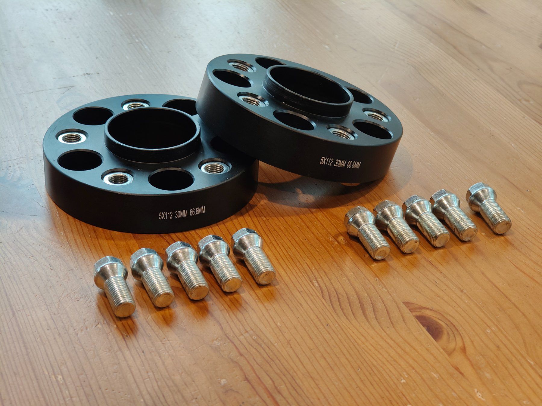 Accessori per altri veicoli: Spurverbreiterung 2x30mm 5x112mm – Usato da Märstetten venduto da Nata_W