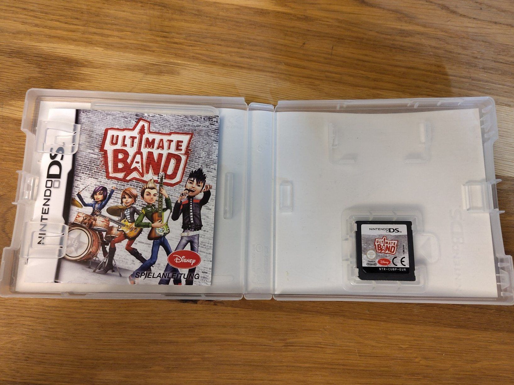 Nintendo Giochi: Ultimate Band - Nintendo DS – Usato da Kloten venduto da SuperRetroPixels 2