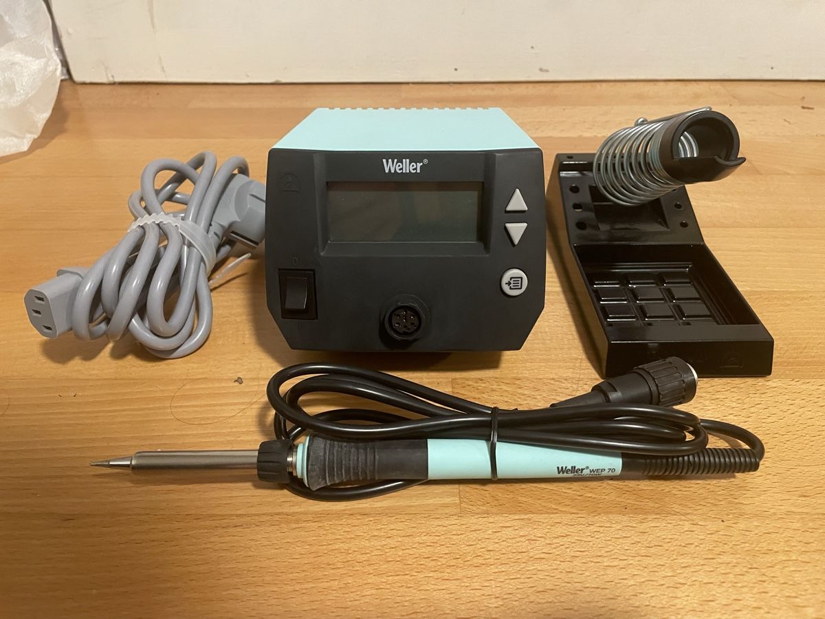 Weller Tous les outils: Lötkolben Set – Neuf (Voir description) à Luzern par lia_gyb6 3