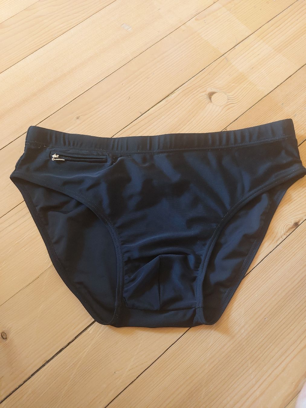 Costumi da bagno: Herren badehose Gr XL – Usato da Landquart venduto da Cedes