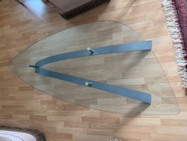 Couchtisch/Sofatisch aus Glas