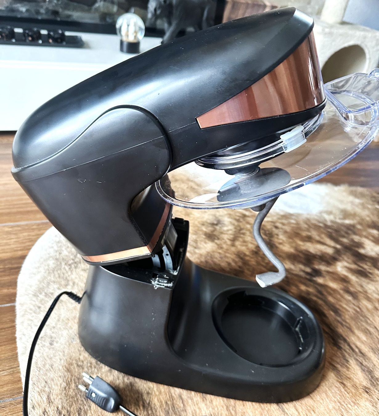 Elettrodomestici da cucina: Küchenmaschine Eisenbach 1200 W Schwarz – Usato da Hombrechtikon venduto da MalgorzataJ 3