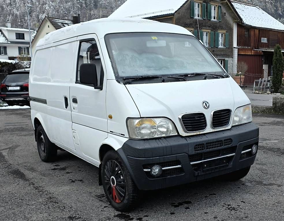 Veicoli commerciali: Giotti Victoria Gladiator Kastenwagen  – Usato da Heiligkreuz (Mels) venduto da Beyond-Auto 5