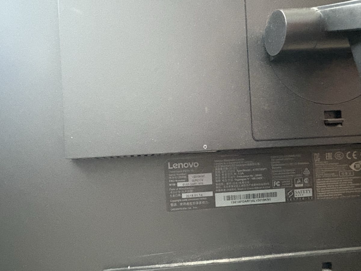 Lenovo Monitor: PC Bildschirm Lenovo – Usato da Dulliken venduto da wma1 4