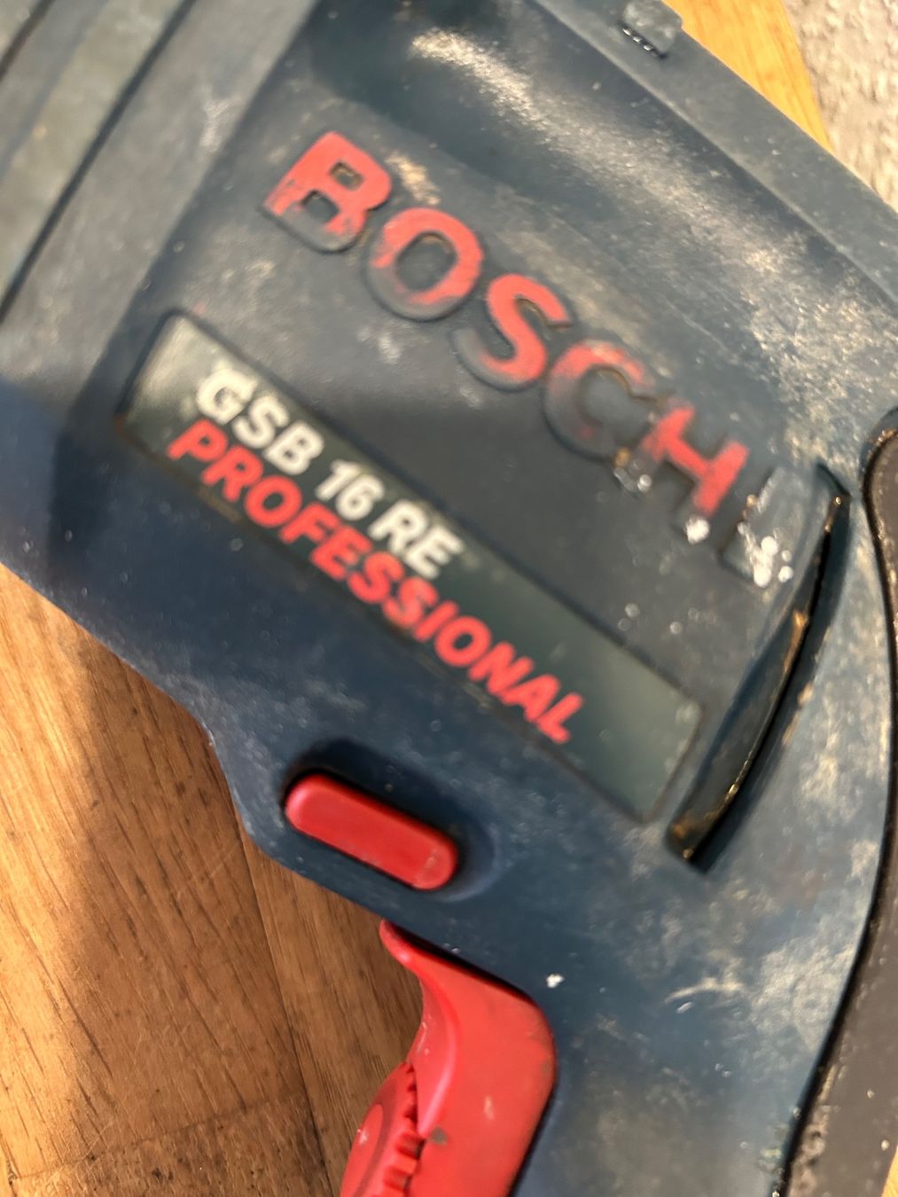Trapani: SCHLAGBOHRER BOSCH GSB 16 RE – Usato da Bottmingen venduto da Surubi 3
