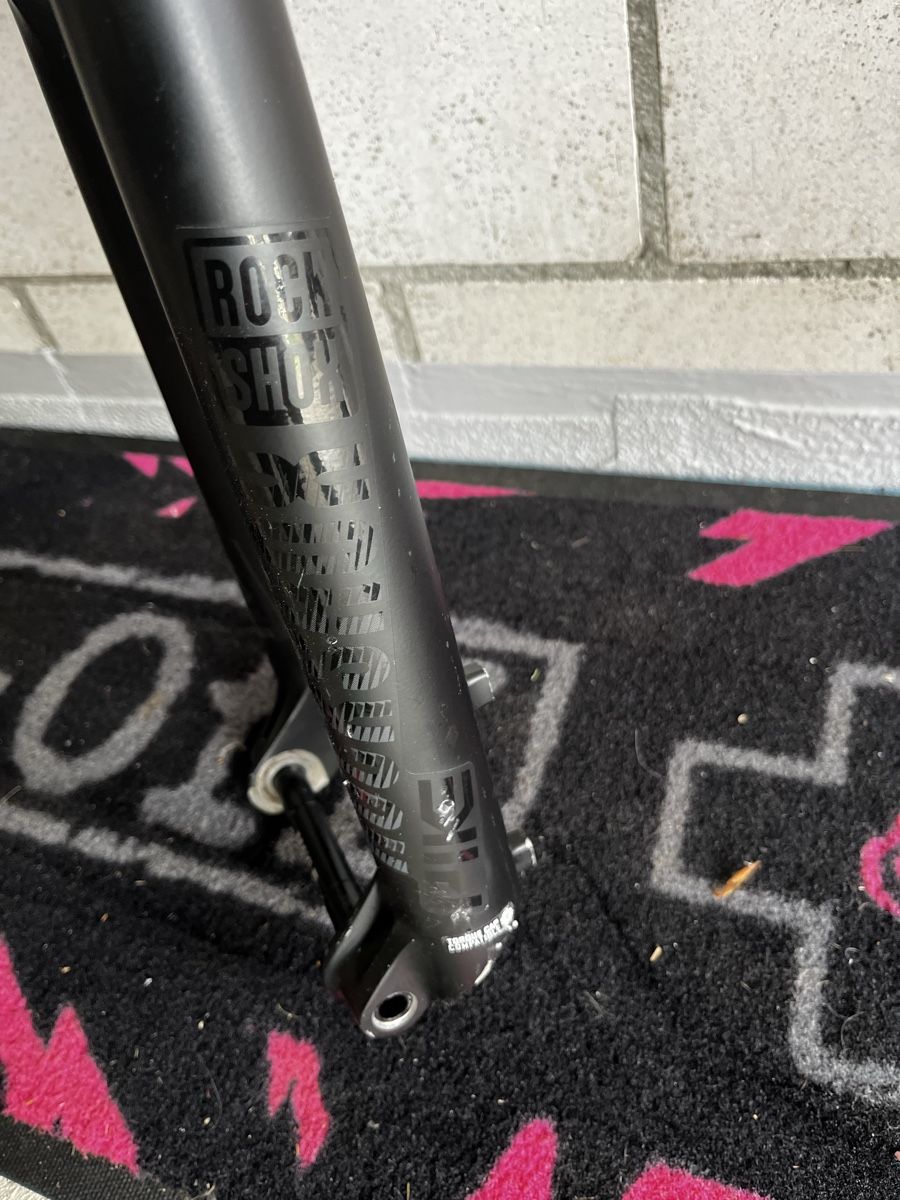 Rockshox Pezzi di ricambio: Rockshox FS Pike RC 150mm Gabel Pike – Usato da Erlinsbach SO venduto da Robsen 7