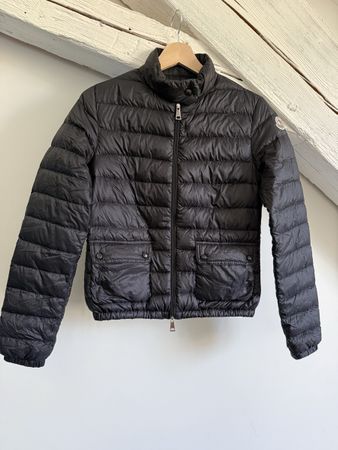 Daunenjacke Moncler schwarz Grösse 0 /XS sehr guter Zustand