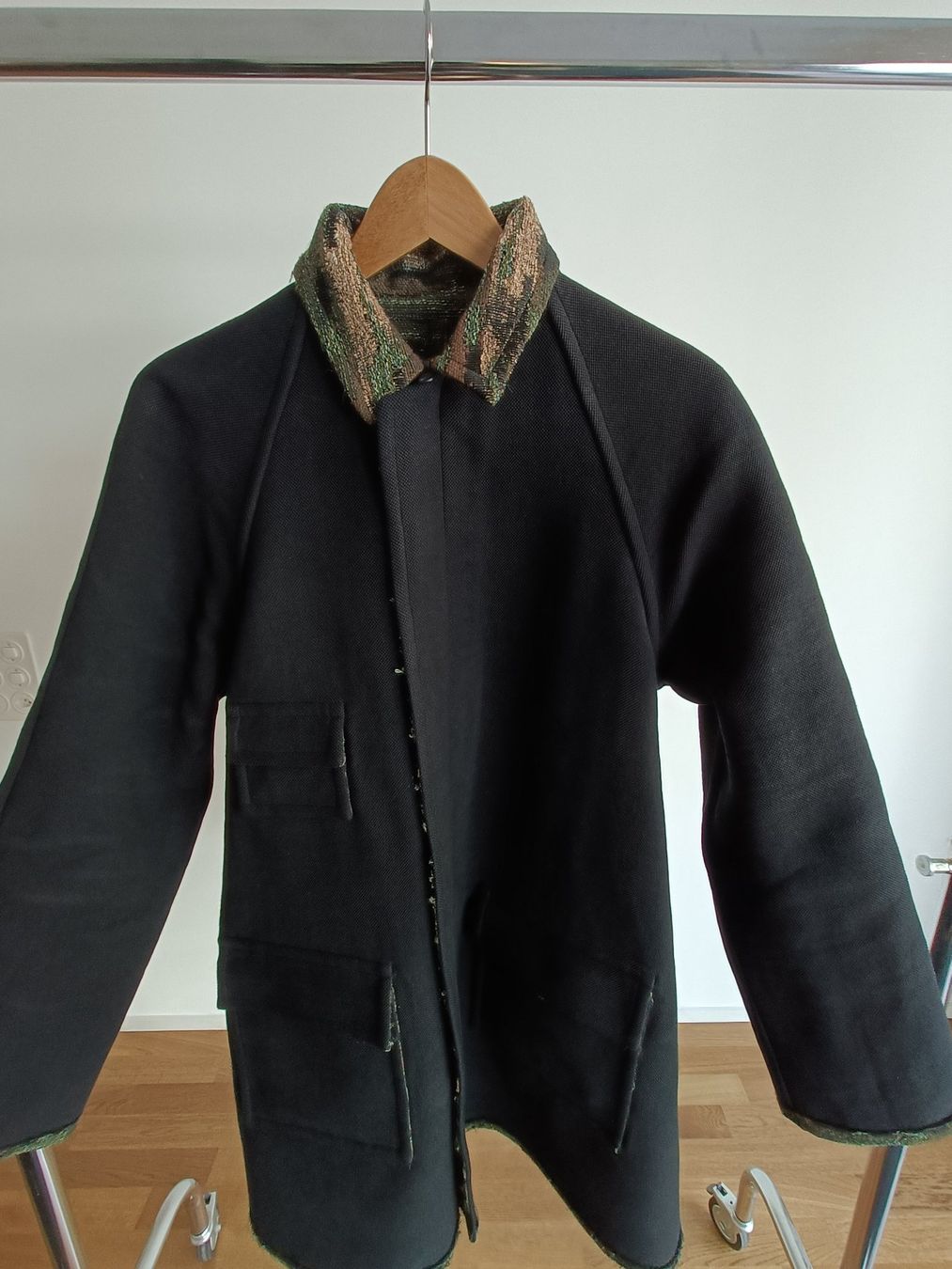 Cappotti: FFIXXED STUDIOS | Wendemantel in Camouflage Jacquard – Usato da Zürich venduto da mnlckl 5